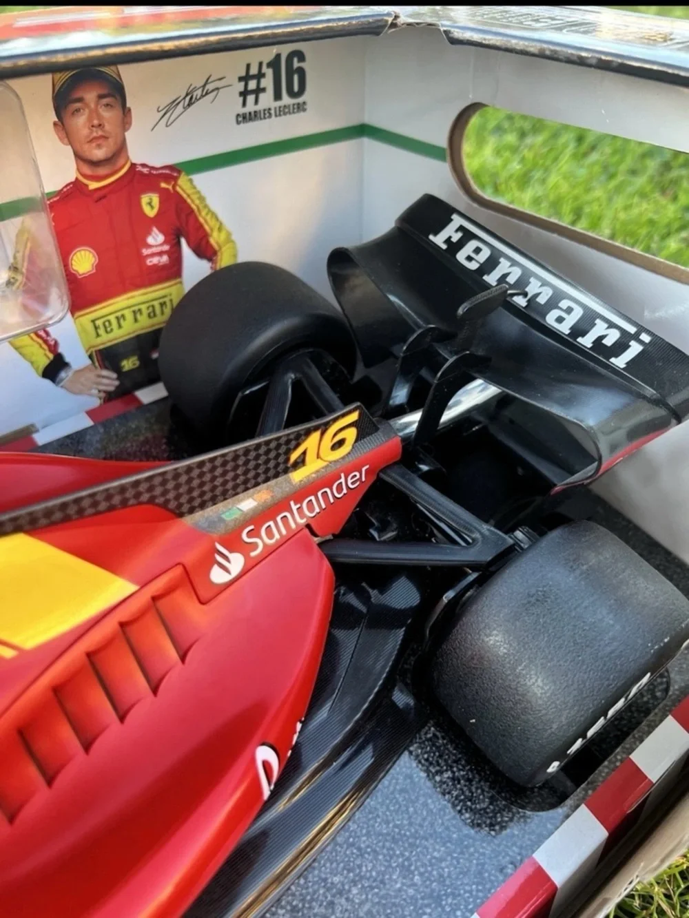 Ferrari official style